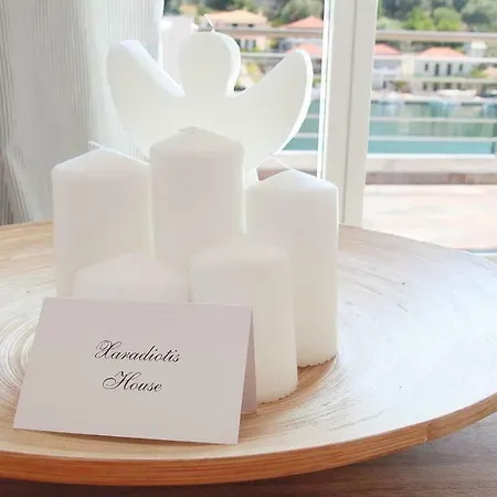 Nyaraló Xaradiotis House - A Modern Away From Katoméri