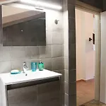 Xaradiotis House - A Modern Away From Holiday home Katomerion