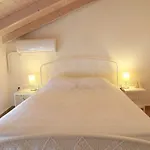 Xaradiotis House - A Modern Away From Holiday home *