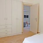 Xaradiotis House - A Modern Away From