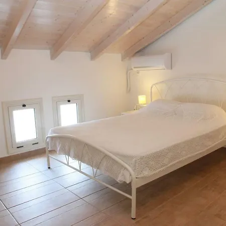 Xaradiotis House - A Modern Away From Σπίτι διακοπών *